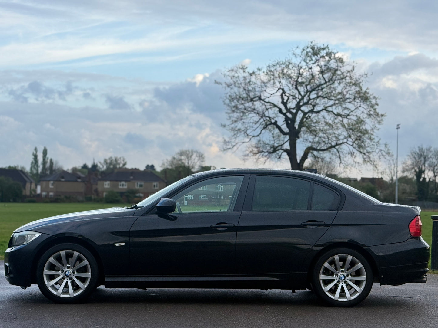 BMW 3 SERIES 320i SE Business Edition 4dr
