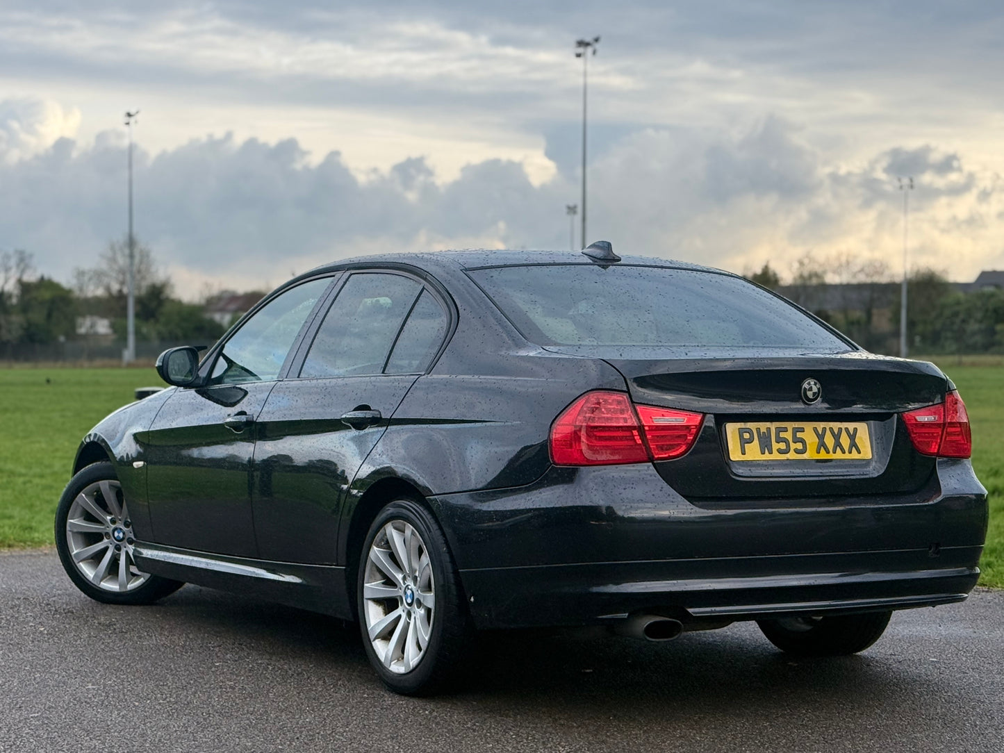 BMW 3 SERIES 320i SE Business Edition 4dr