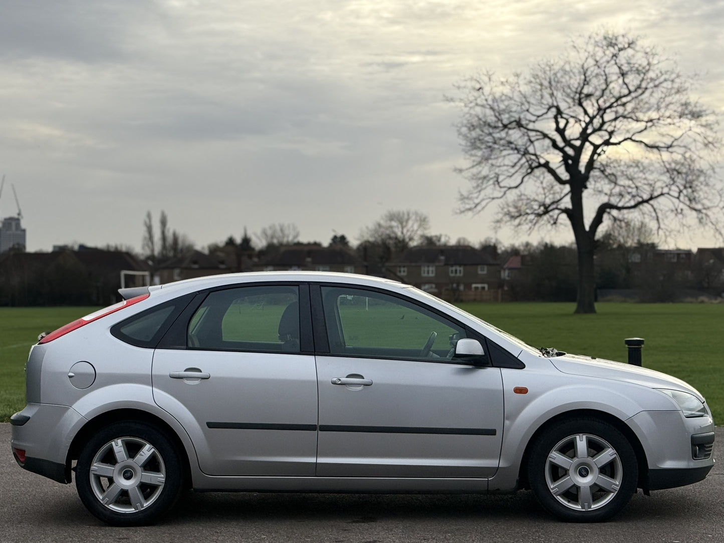 FORD FOCUS 1.6 Sport 5dr Auto