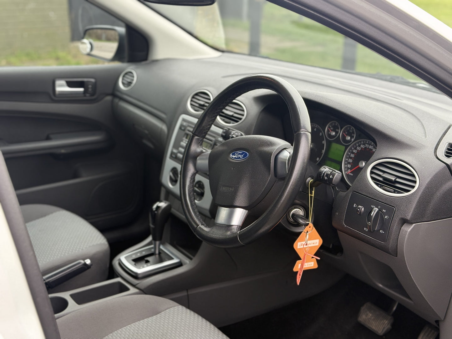 FORD FOCUS 1.6 Sport 5dr Auto