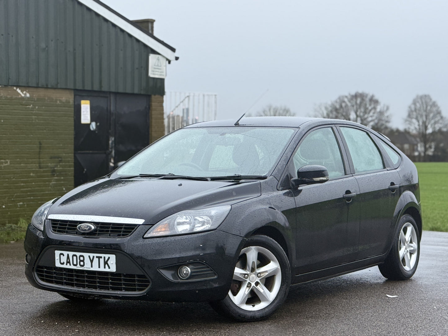 FORD FOCUS 1.6 Zetec 5dr Auto