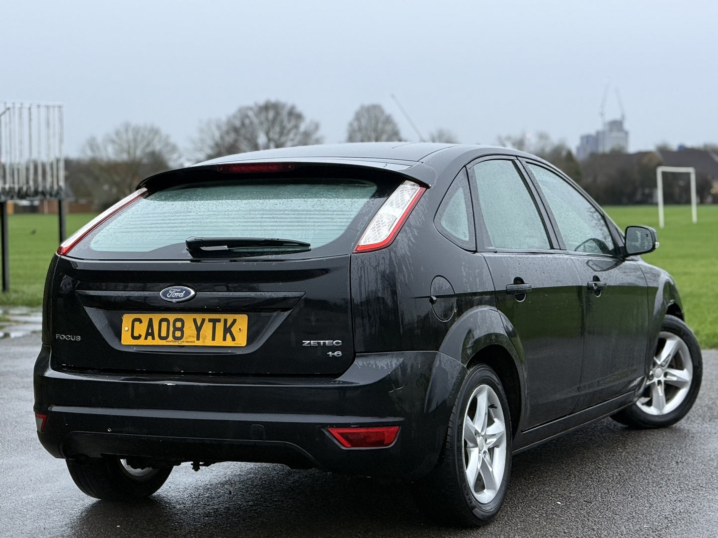 FORD FOCUS 1.6 Zetec 5dr Auto