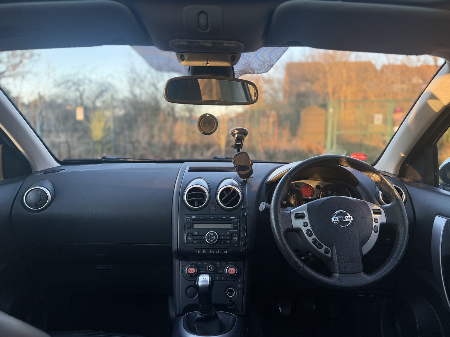 NISSAN QASHQAI 1.6 Tekna 5dr