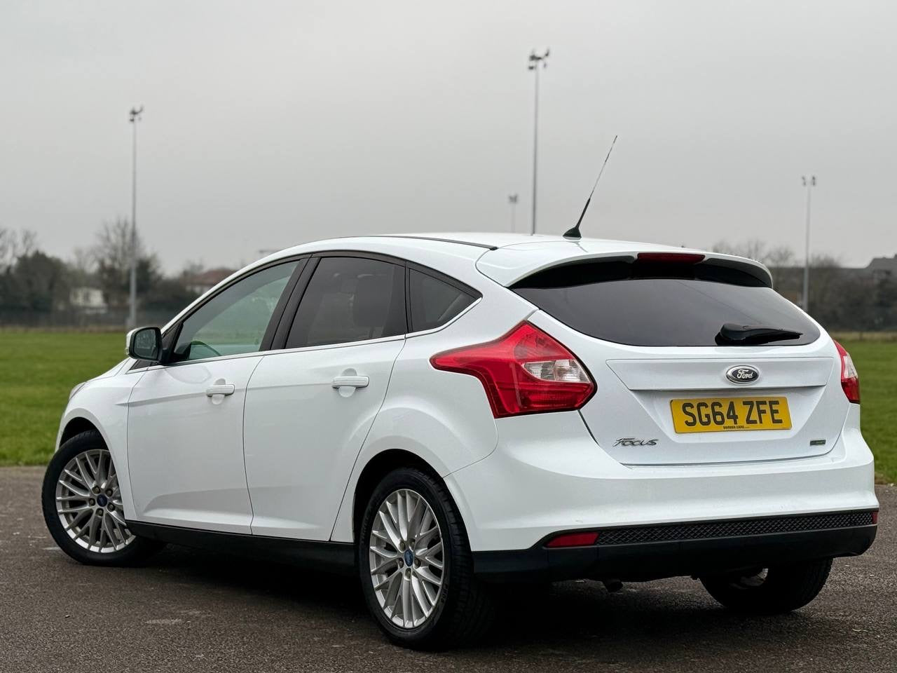 FORD FOCUS 1.0 125 EcoBoost Zetec 5dr