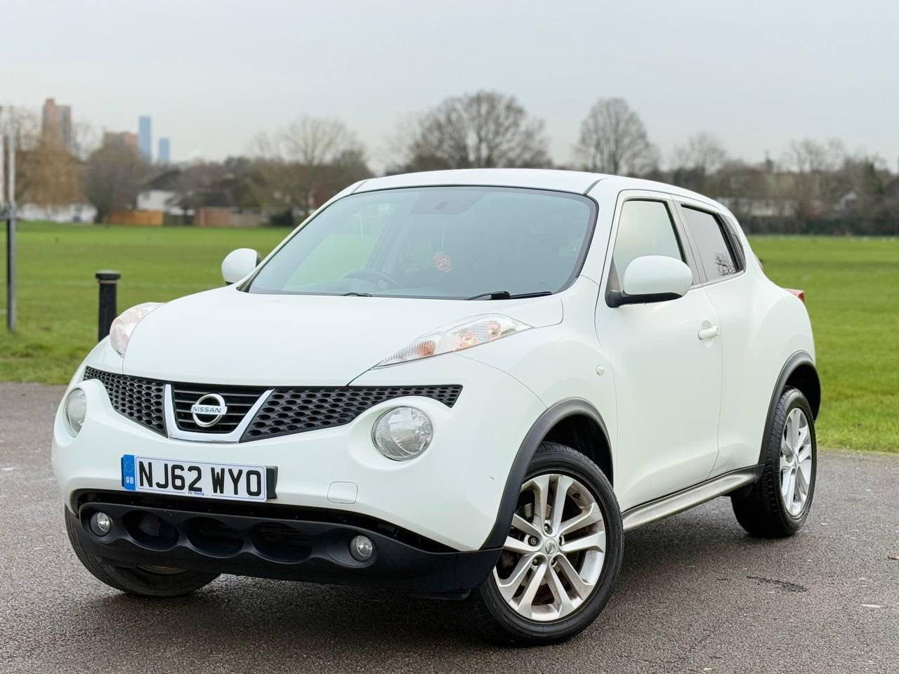 NISSAN JUKE 1.6 Acenta 5dr [Premium Pack]