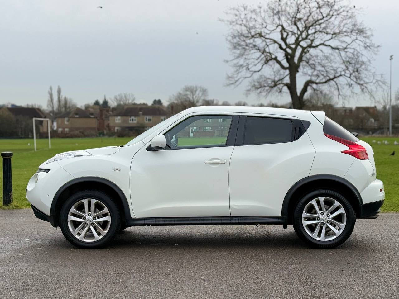 NISSAN JUKE 1.6 Acenta 5dr [Premium Pack]