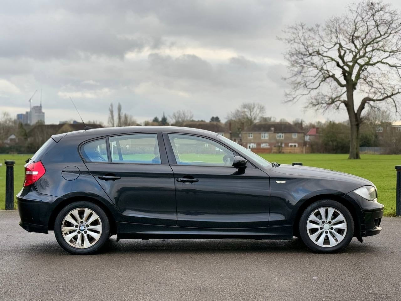 BMW 1 SERIES 116i ES 5dr [122]