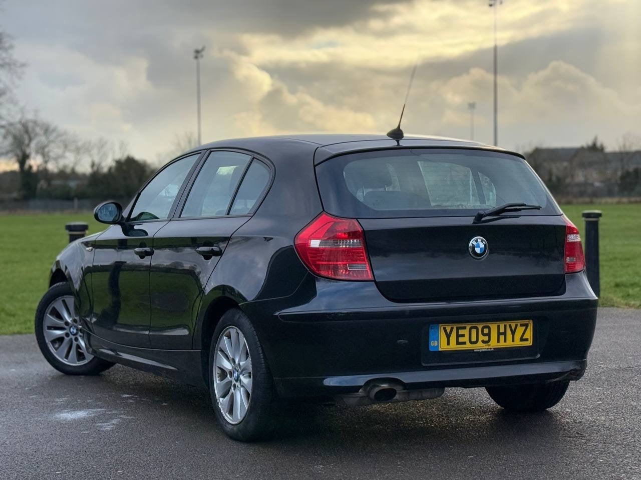 BMW 1 SERIES 116i ES 5dr [122]