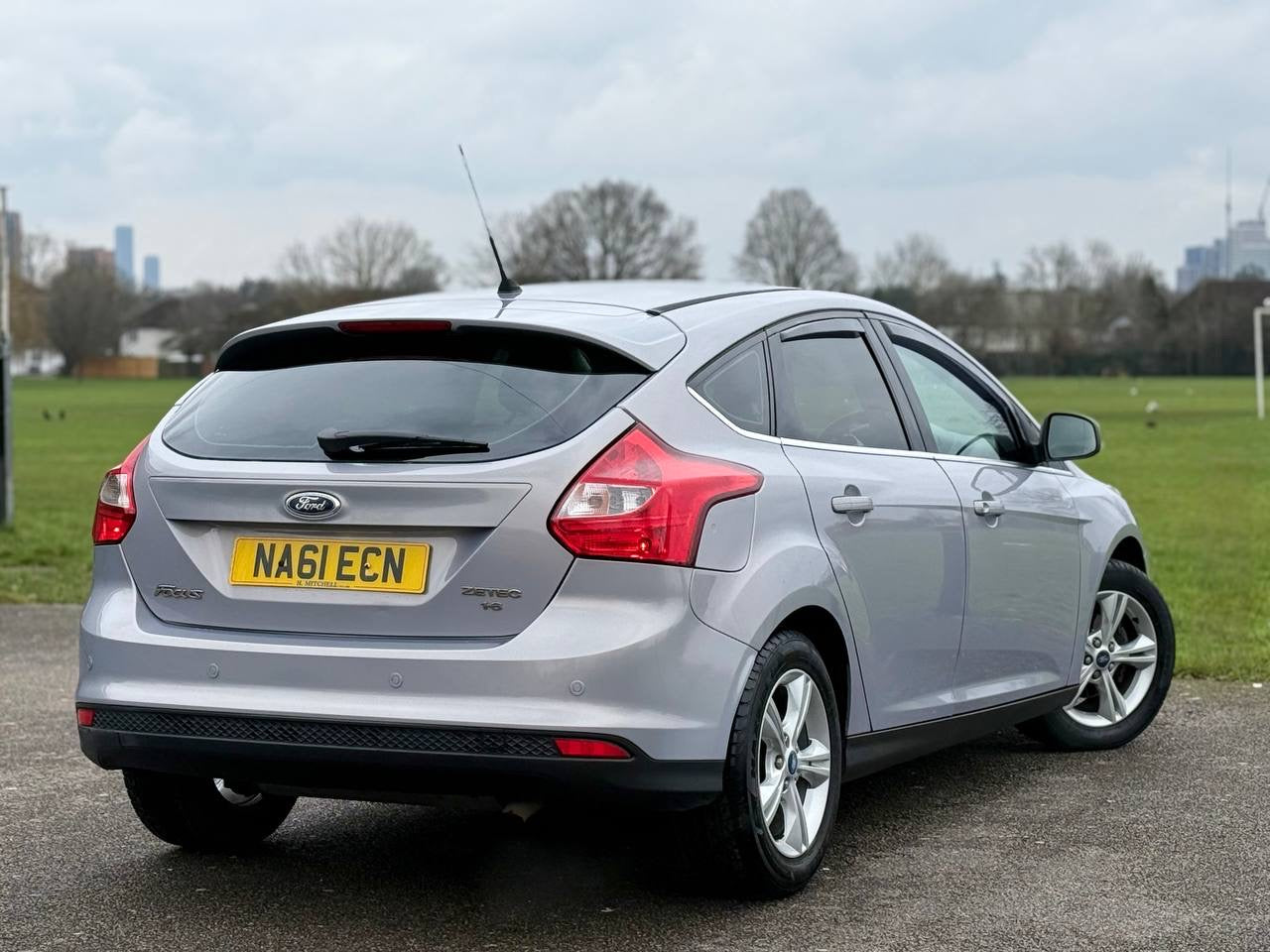 FORD FOCUS 1.6 125 Zetec 5dr