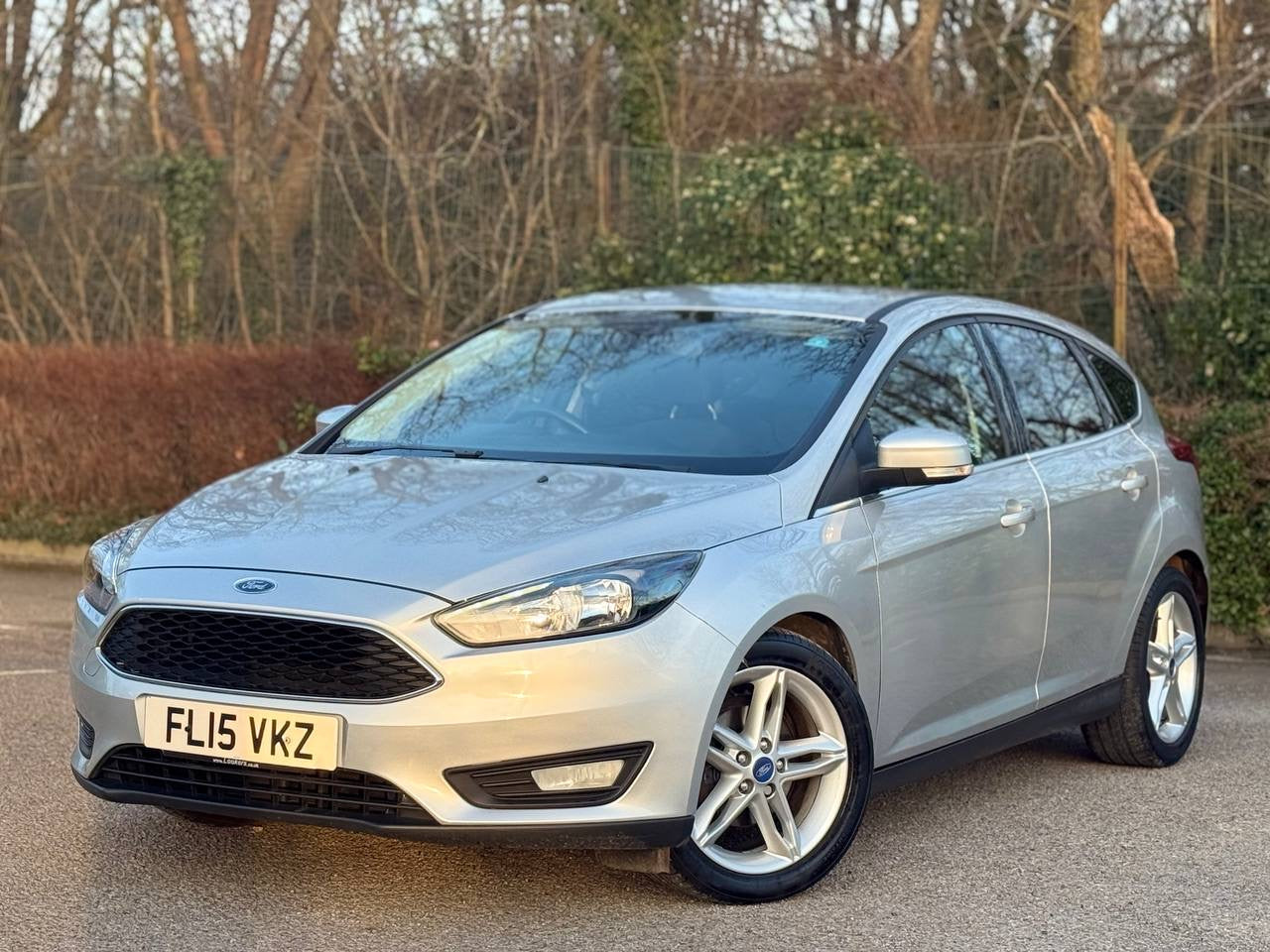 FORD FOCUS 1.0 EcoBoost 125 Zetec 5dr