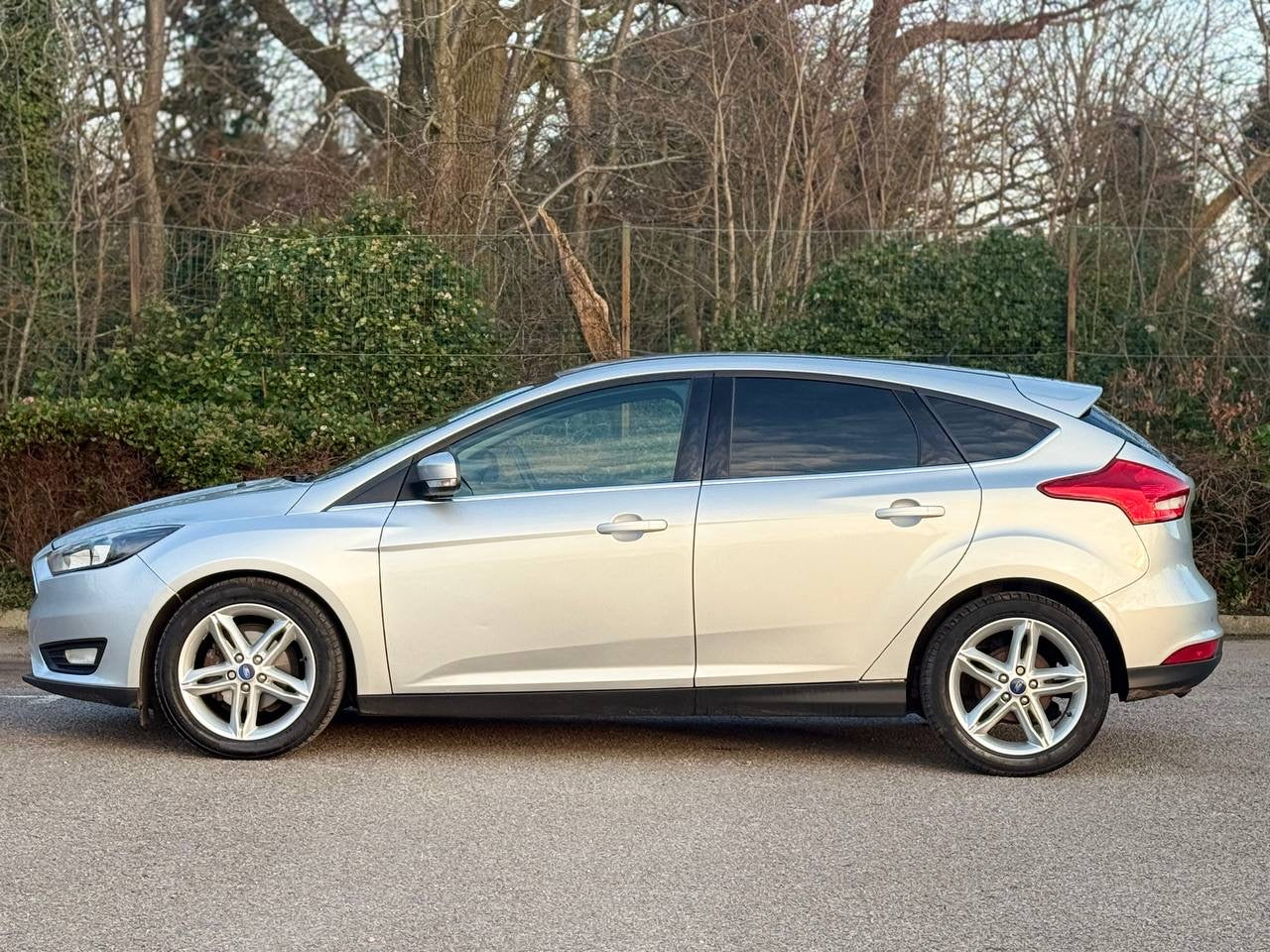 FORD FOCUS 1.0 EcoBoost 125 Zetec 5dr