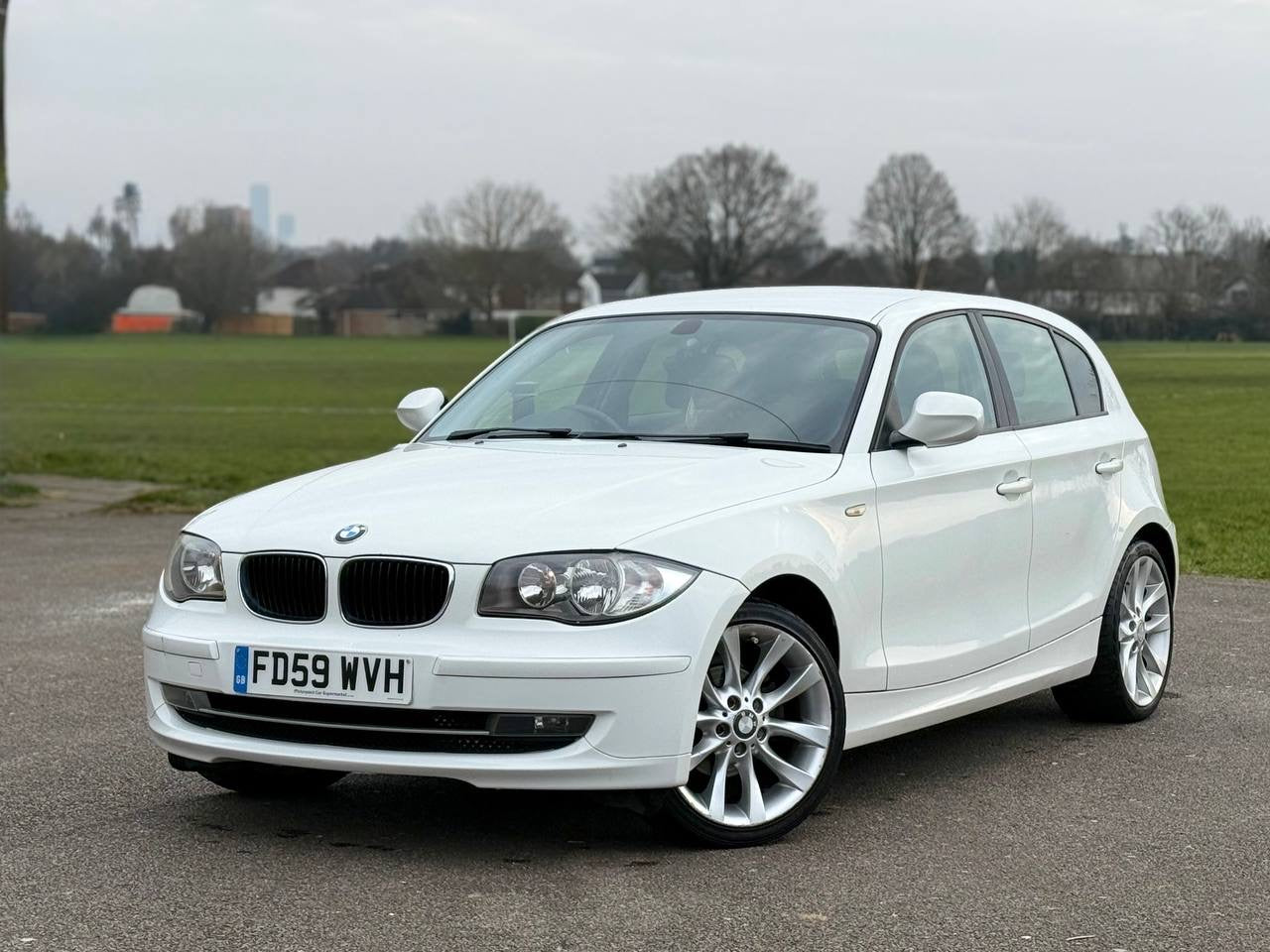 BMW 1 SERIES 116i [2.0] Sport 5dr