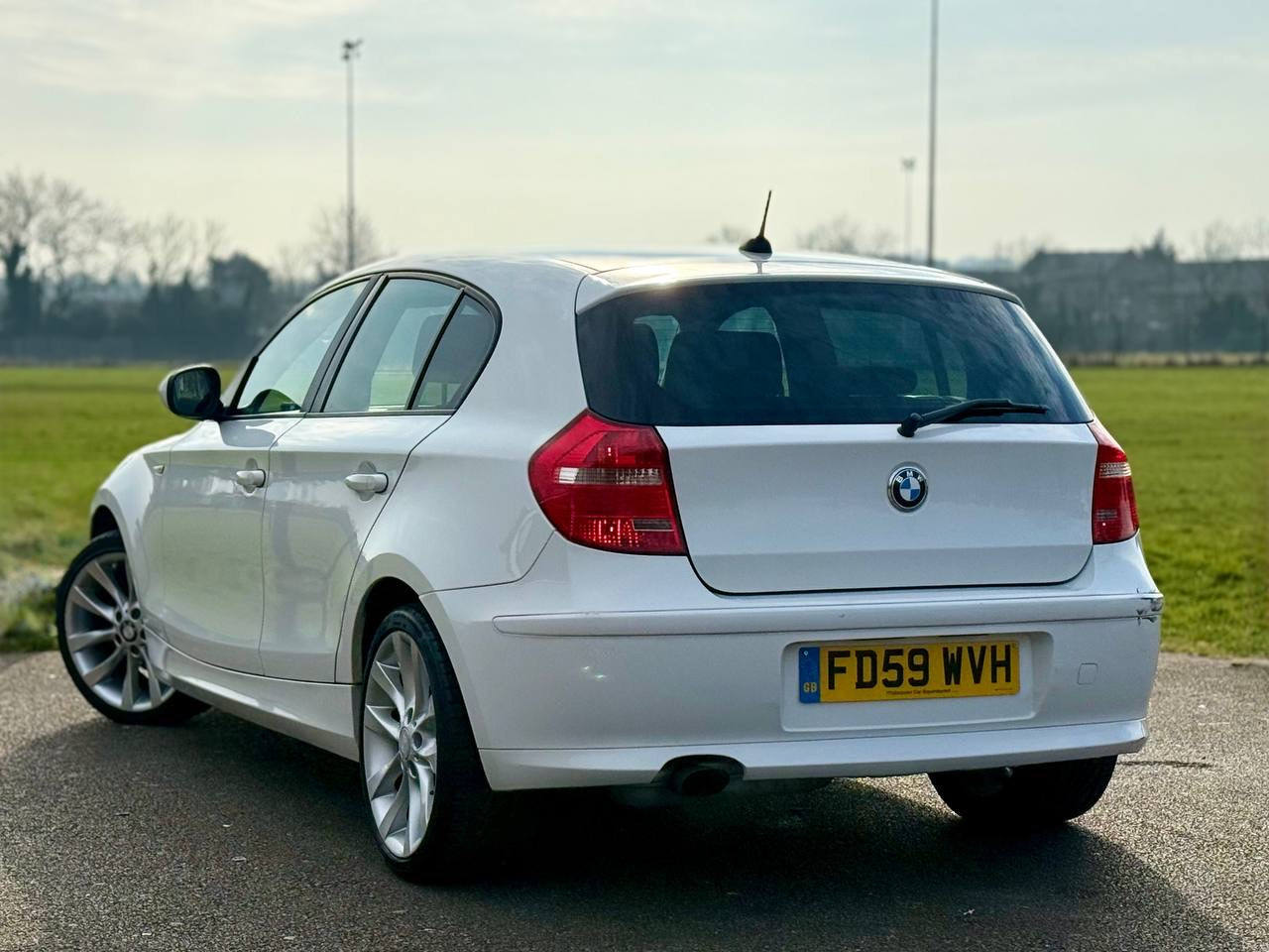 BMW 1 SERIES 116i [2.0] Sport 5dr