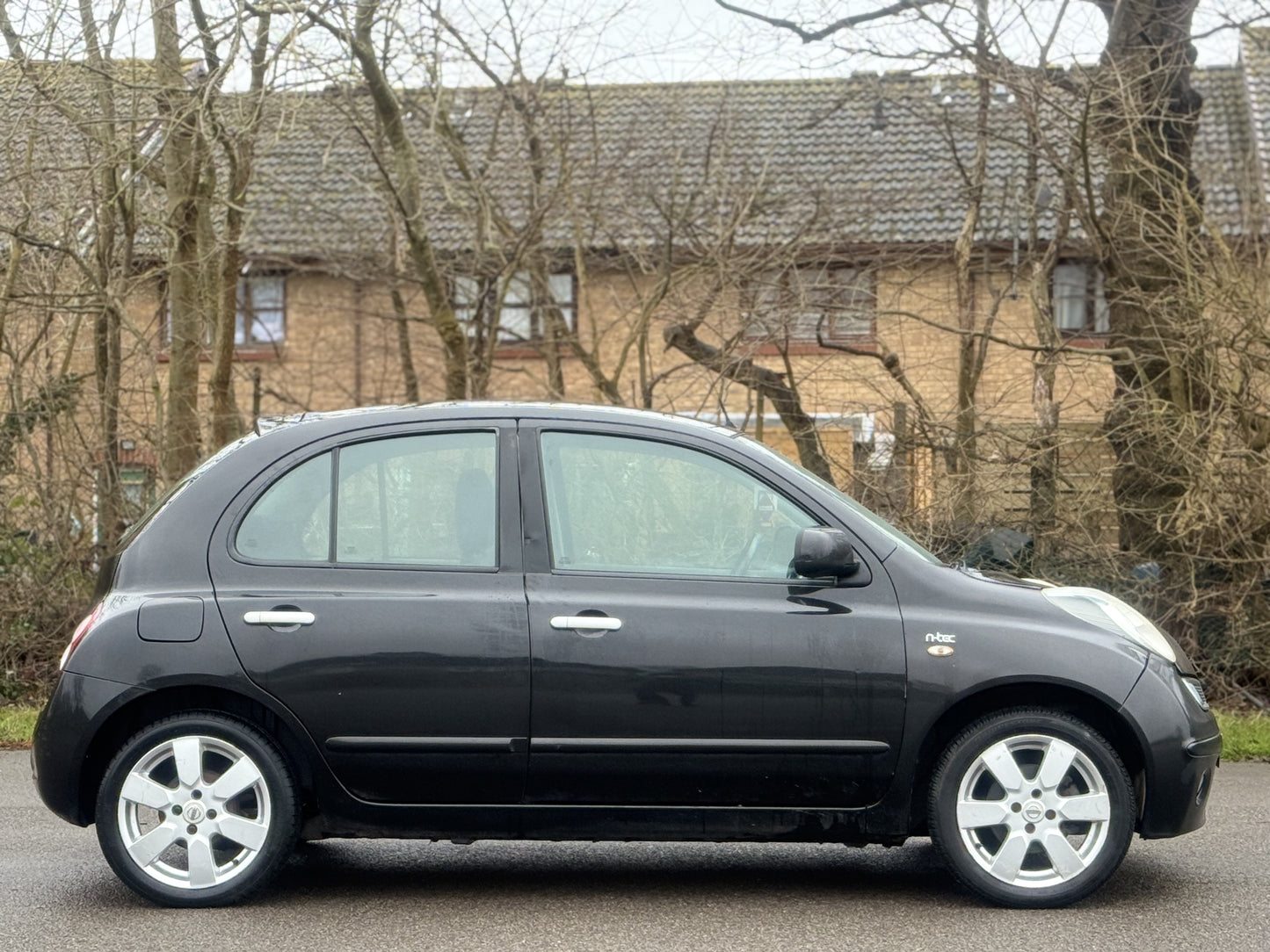 NISSAN MICRA 1.2 N-Tec 5dr