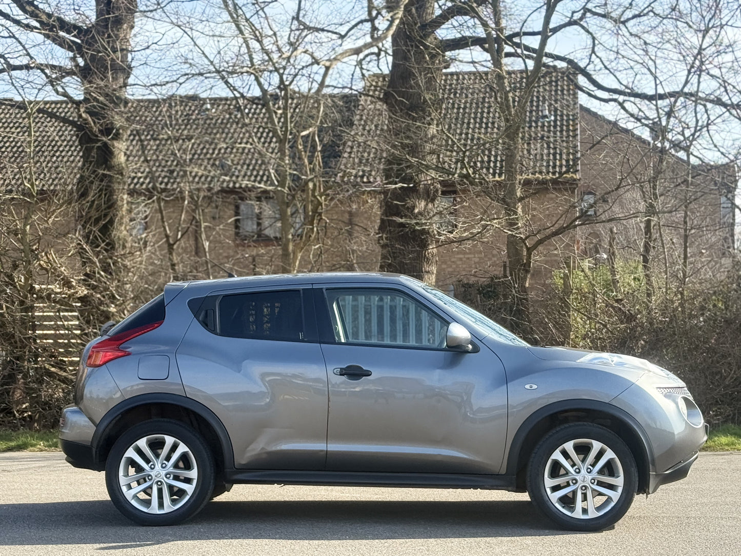 NISSAN JUKE 1.6 Tekna 5dr